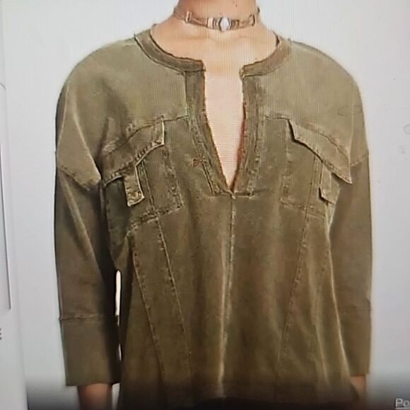 Free People  Ratio olive green split neck blouse  S - Picture 1 of 10